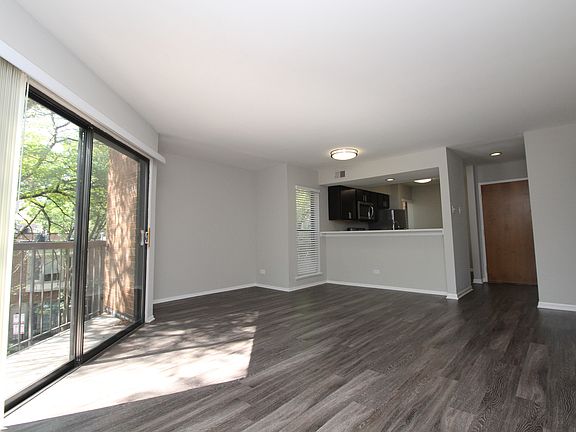 5th image of 1801 N Dayton St APT 3a