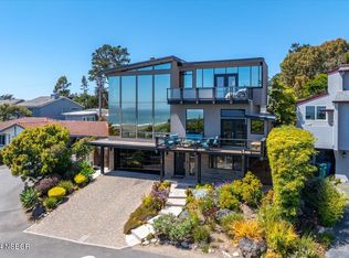 383 Croyden Ln, Cambria, CA 93428