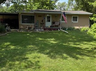 15940 Elmira St, Lansing, MI 48906