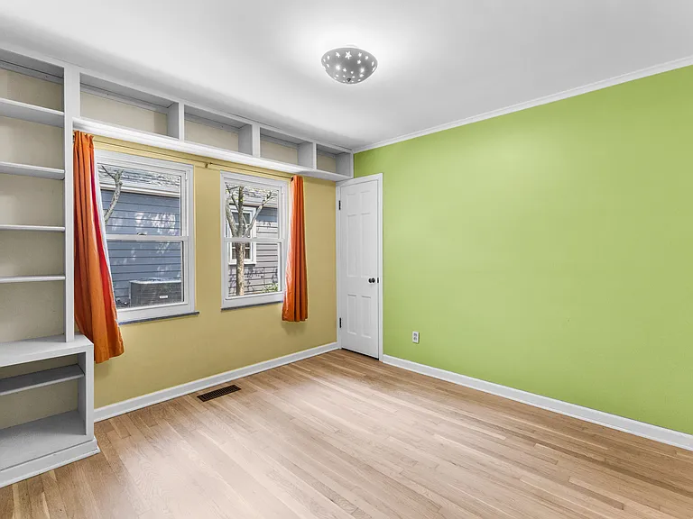 123 W Clearview Ave — Photo 35