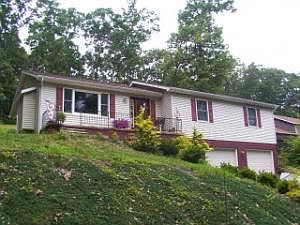 1st image of 10 Hemlock Lck
