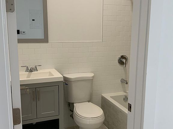 2nd image of 84 Crystal St Floor 2