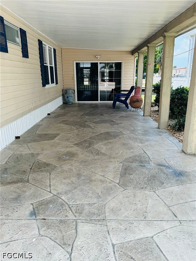 2 bed, 2.0 bath, 1100 sqft, $3,500 — Photo 4