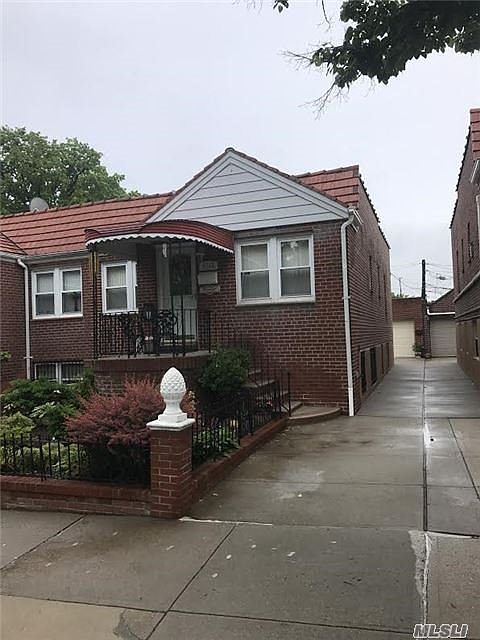 1st image of 4712 21st Ave