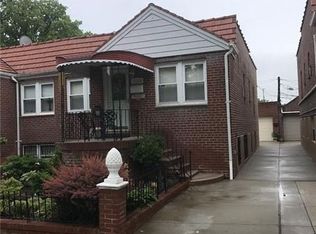 4712 21st Ave, Astoria, NY 11105