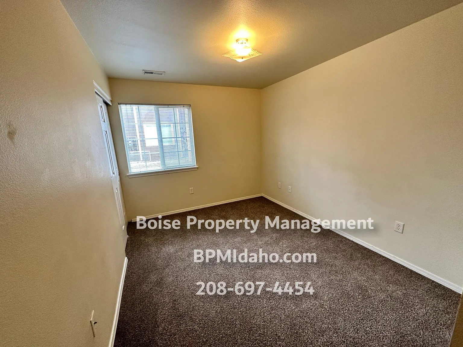 3 bed, 1200 sqft, $1,795 — Photo 4