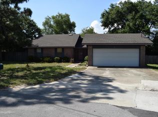 210 Cottontail Ln, Panama City, FL 32405