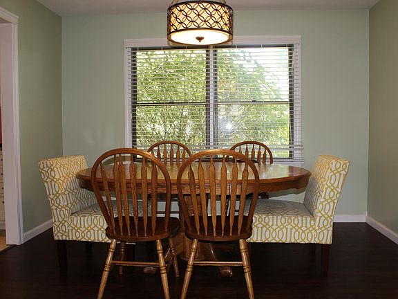 5th image of 642 Woodbriar Ct