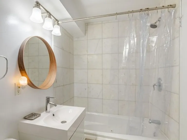 1835 Mintwood Pl NW #B — Photo 12