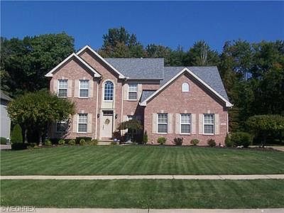 1st image of 815 Woodbridge Ct