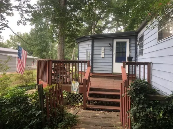 47 Canistes Trl, Bracey, VA 23919