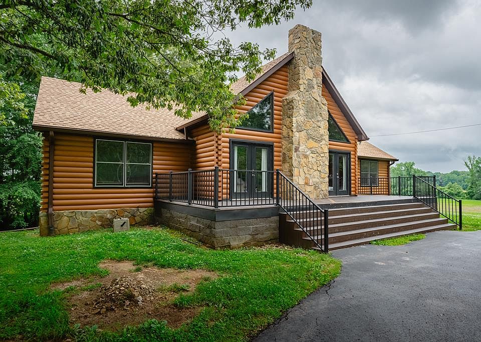 1st image of 65 Dogwood Ln