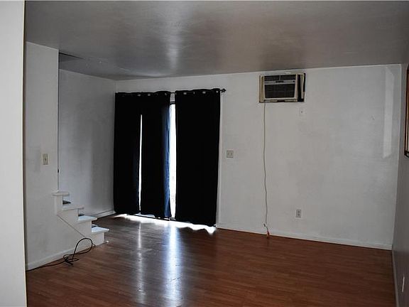 4th image of 401 Dresden Ave APT 4