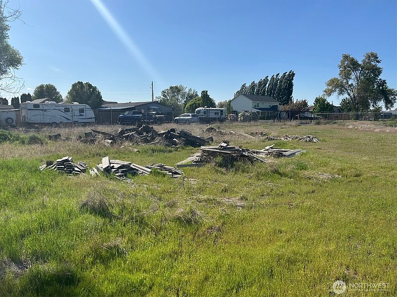 5th image of 7895 Brunch Road NE