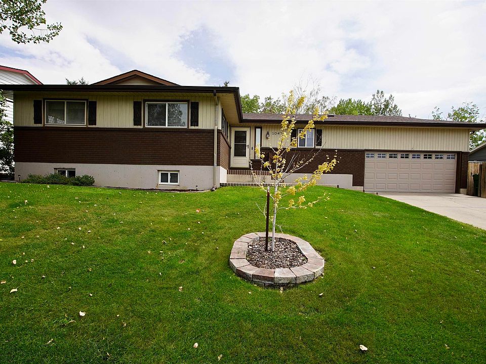1st image of 1047 Durango Dr