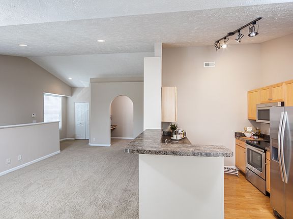 4th image of 9310 Western Ave #5110