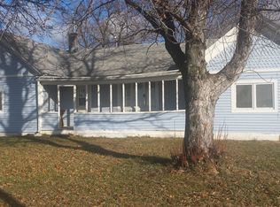 1009 Road L, York, NE 68467