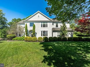 1388 Old Barn Cir, Downingtown, PA 19335