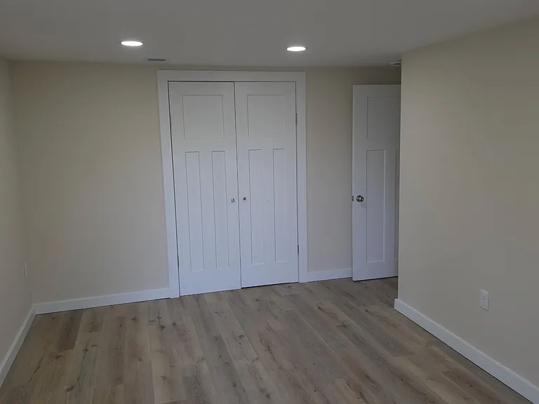 4231 S Johnson Rd — Photo 11