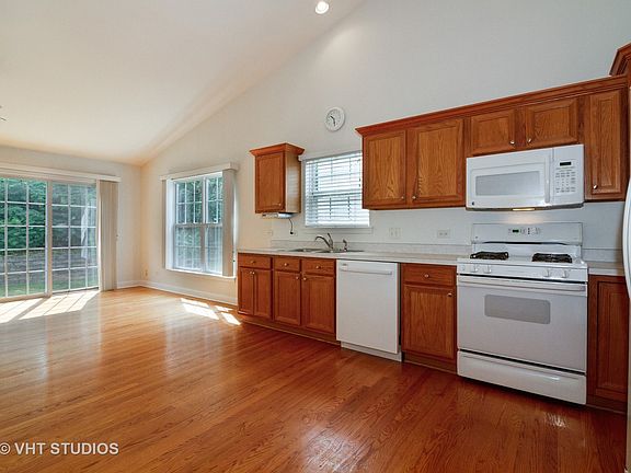 3rd image of 1520 Scarlett Way #1520