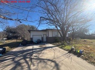 7451 Mohawk Ave, Fort Worth, TX 76116