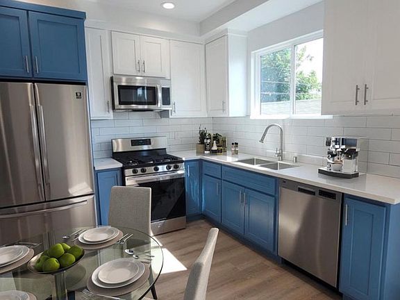 5th image of 3916 Brighton Ave