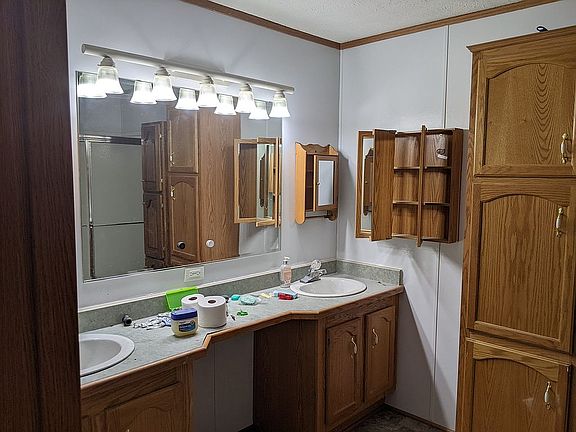 5th image of 5003 Silver Gate Dr
