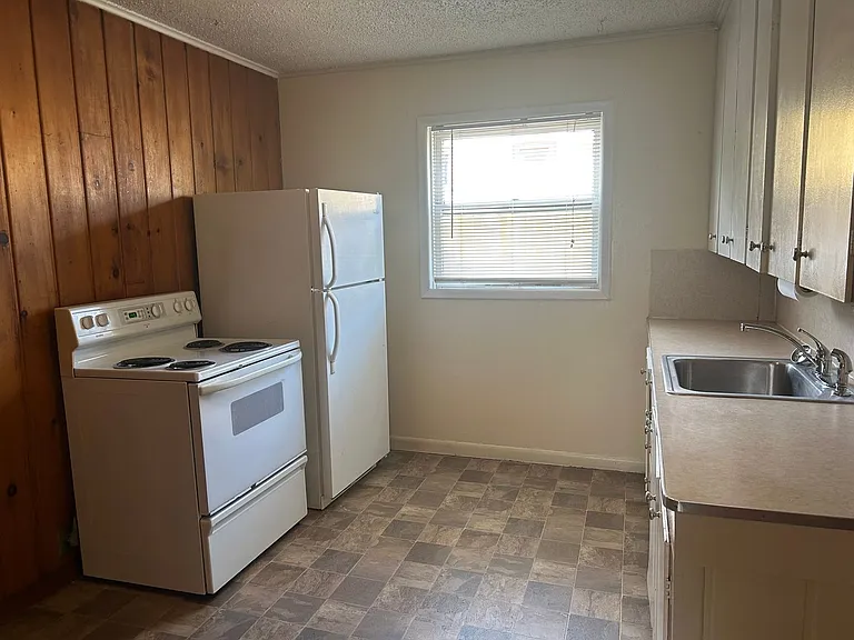 1512-1516 W North St #1512 — Photo 2