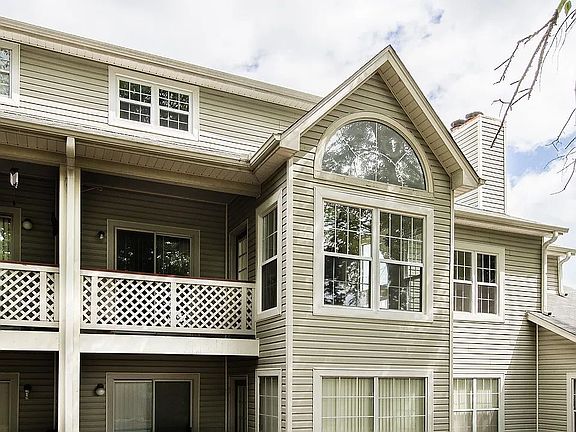4th image of 1014 Stones Throw Dr NW