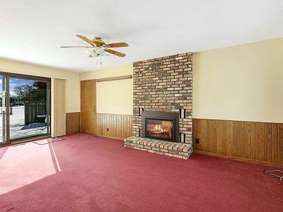 4th image of 9717 Toledo Rd