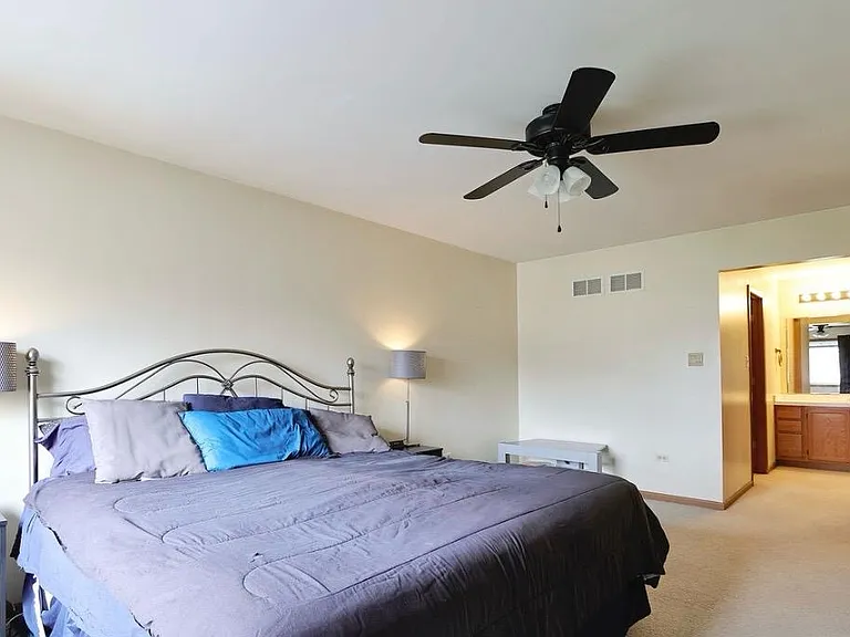 402 S Frontenac St — Photo 13