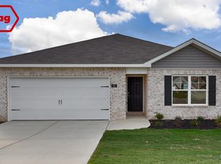 10 Annie Kate Dr, Fayetteville, TN 37334