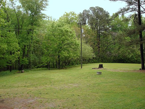 Pole is boundary line.