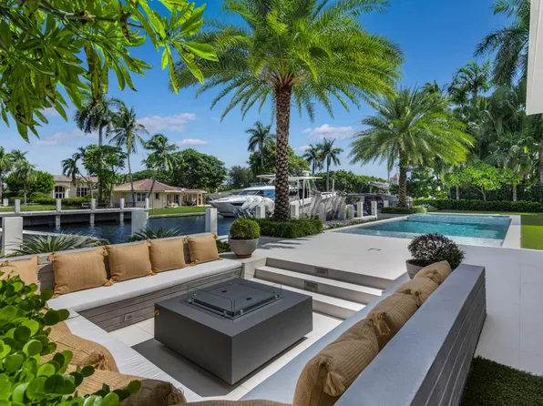 2423 Castilla Isle, Fort Lauderdale, FL 33301