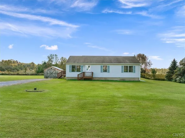 8480 E Floyd Rd, Holland Patent, NY 13354
