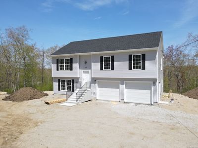 1125 East Lake Road, Oakdale, CT, 06370
