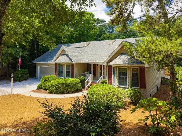 126 Loblolly Drive, Pine Knoll Shores, NC 28512