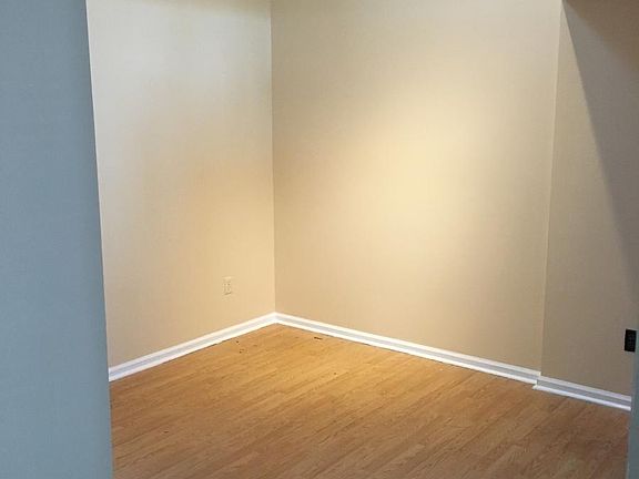 3rd image of 14 Jaipur Ln