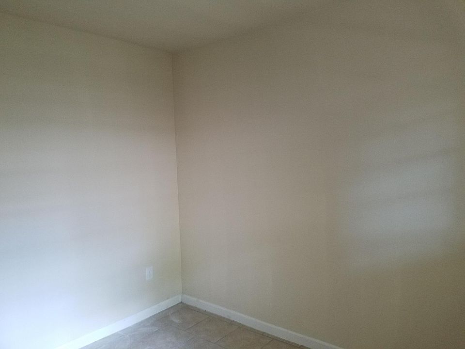 2nd image of 778 Braewood Ave