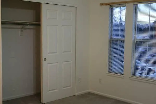 Upstairs Bedroom 2