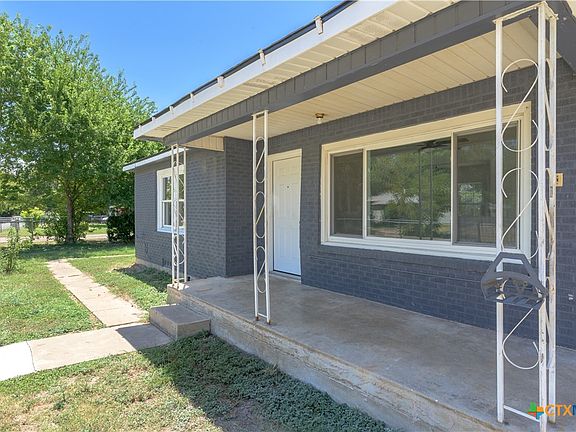 5th image of 508 Brook Dr