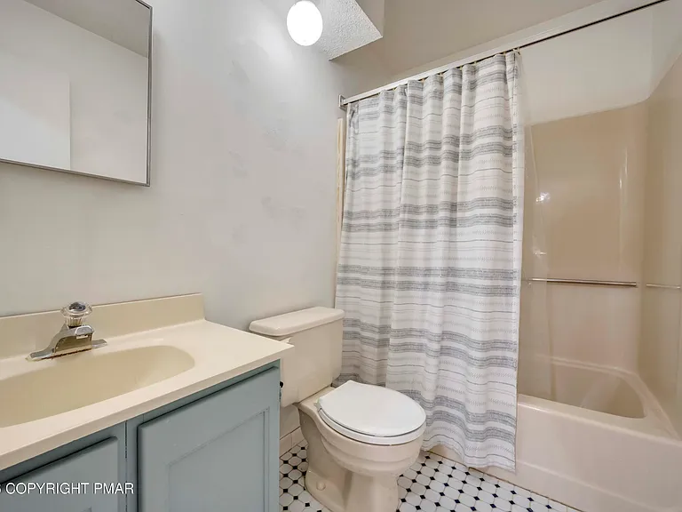 187 Bellingham Dr — Photo 7