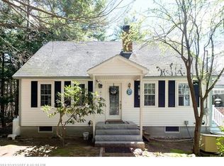 82 Spicebush Dr, Wells, ME 04090