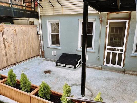 Rented by Compass | media 15