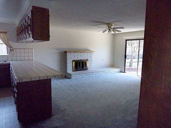 2nd image of 3146 Messinger Dr