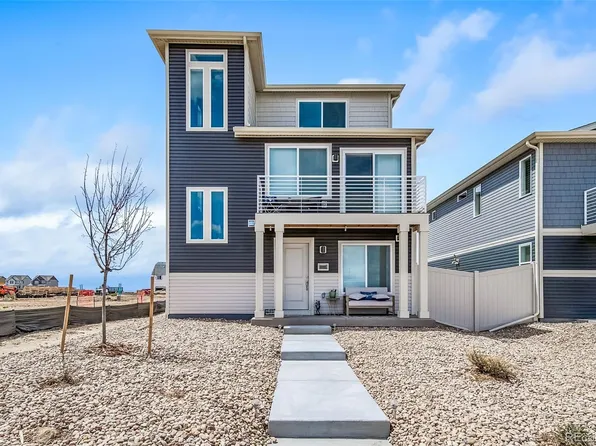 46562 Gold Prairie Drive, Bennett, CO 80102