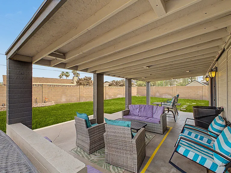 3346 E Cochise Dr — Photo 37