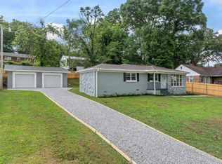 1014 Madison Ave, Tuscumbia, AL 35674