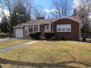 1004 Wilhelm Rd, Harrisburg, PA 17111