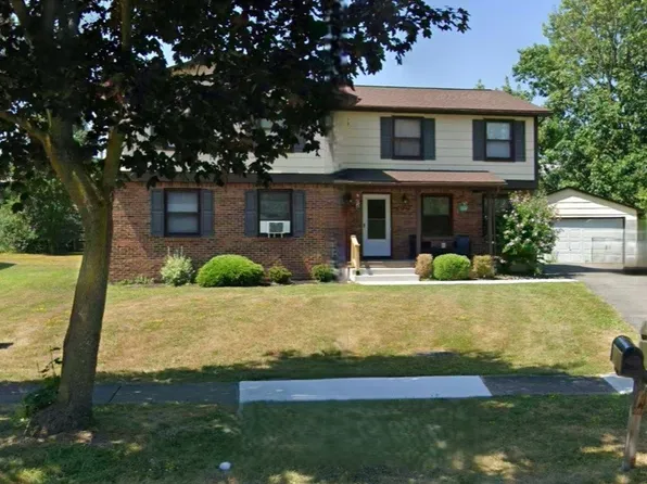173 Kaymar Dr #173, Buffalo, NY 14228